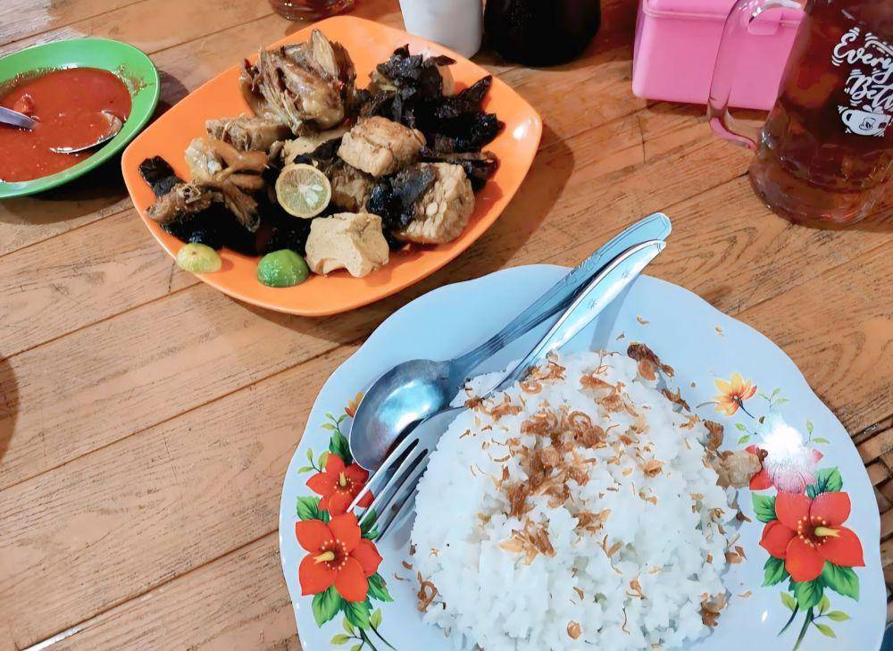 Nasi Uduk Mang Udin (google.com/maps/JemKris)