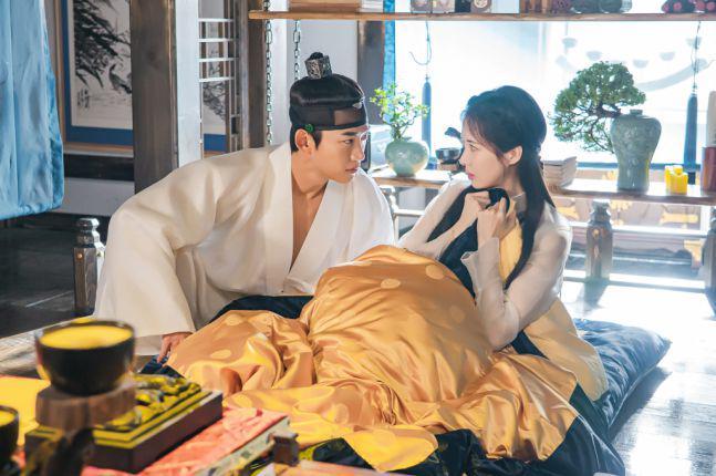cuplikan drakor The First Night with The Duke (dok. KBS/The First Night with The Duke)