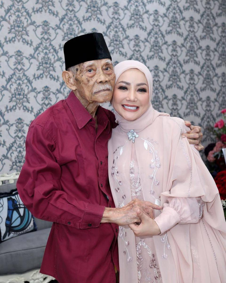 kenangan Kristina dan ayahnya (Instagram.com/kristinadangdut)