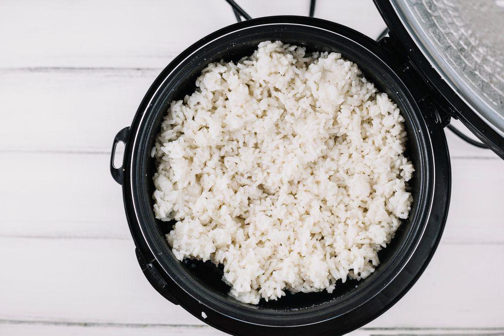 5 Kesalahan dalam Memasak Nasi yang Akan Merusak Cita Rasanya