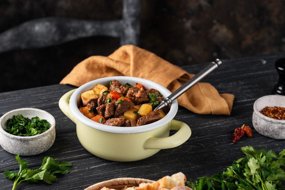 5 Makanan Wajib Temani Hidangan Daging Kurban, Dijamin Mantul!