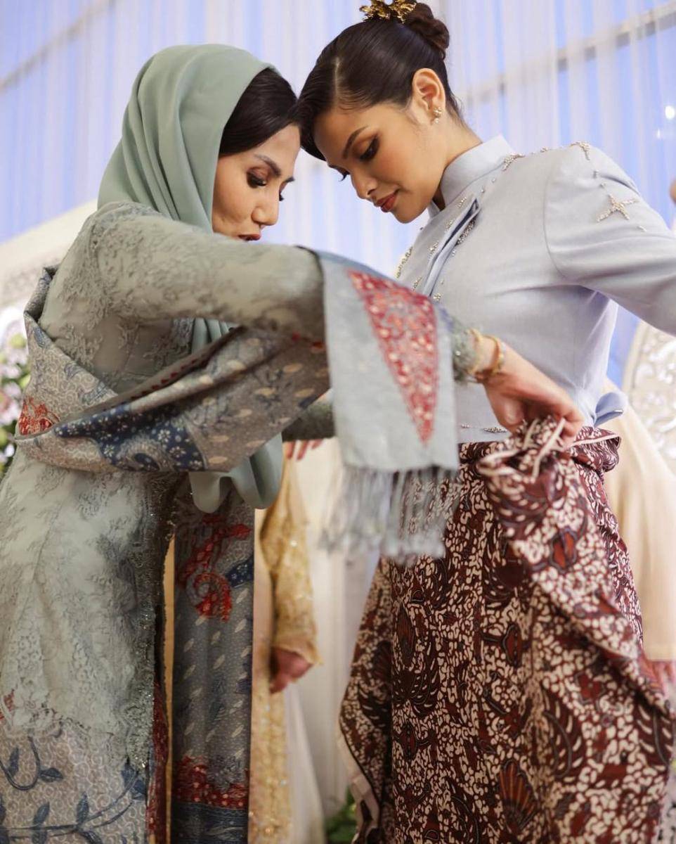 Lamaran Tengku Nadira Adnan (Mozawahyu via Instagram.com/tengkunadiraadn)
