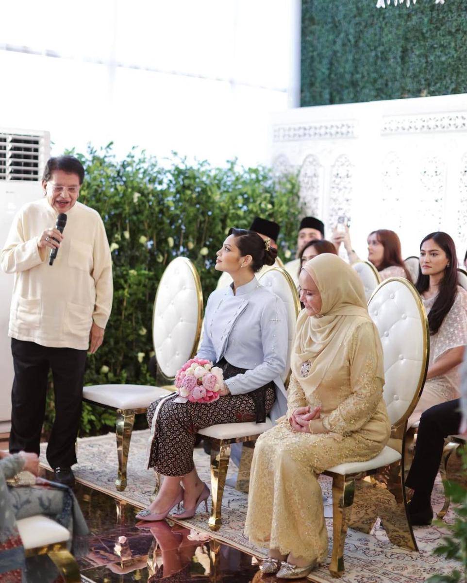 Lamaran Tengku Nadira Adnan (Mozawahyu via Instagram.com/tengkunadiraadn)