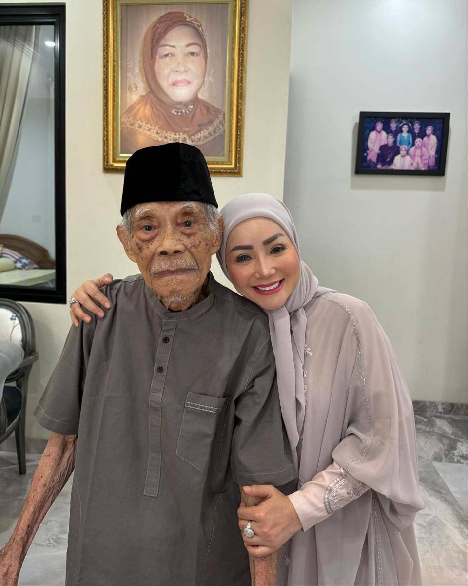 kenangan Kristina dan ayahnya (Instagram.com/kristinadangdut)