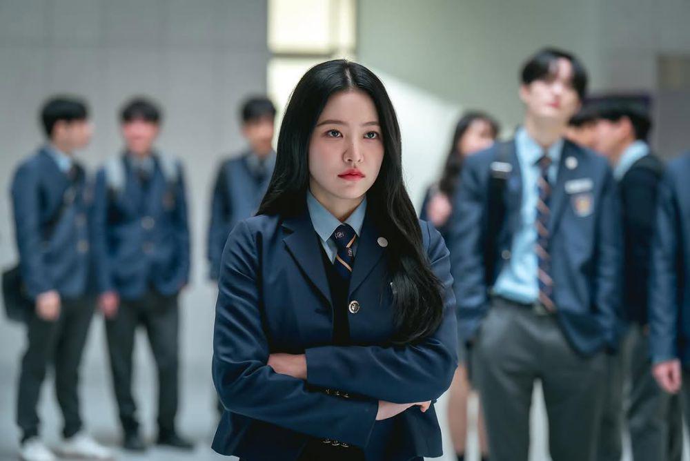 7 Still Cuts Perdana Bitch x Rich Season 2, Suasana Makin Memanas?