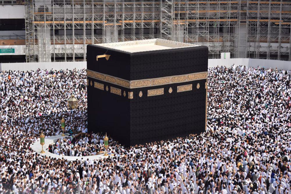 Apa Isi Ka'bah? Pusat Ibadah Umat Muslim dan Sentral Bumi