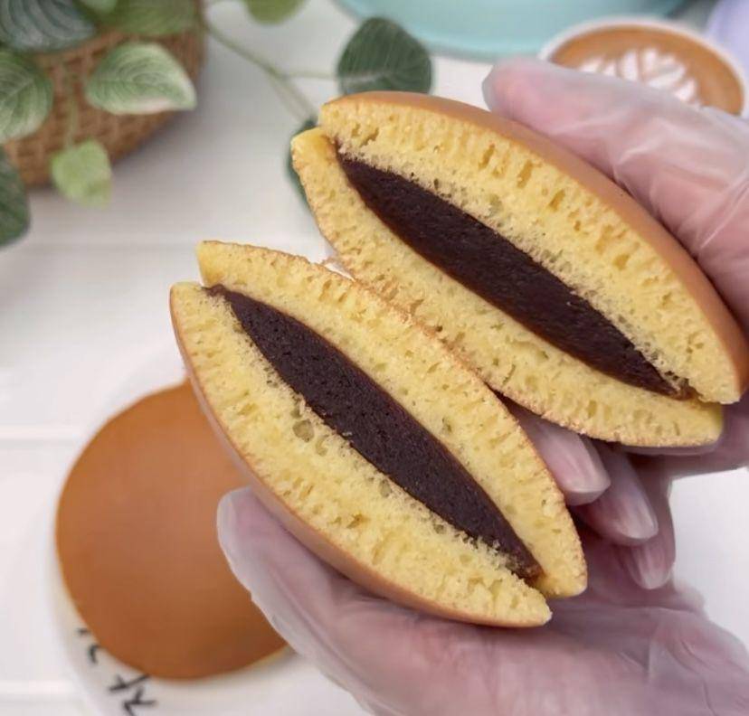 Dorayaki khas Jepang (instagram.com/@meina83)