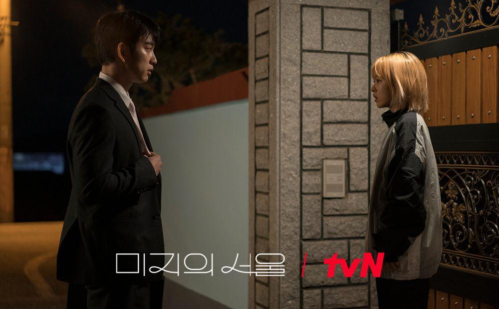 8 Bukti Lee Ho Su Naksir Yoo Mi Ji di Our Unwritten Seoul, Salting