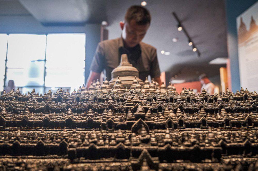 Istana Jamin Pemasangan Eskalator Tak Rusak Candi Borobudur
