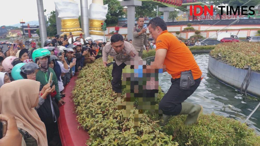 Mati Lemas, Detik-detik Bocah Tenggelam di Dekat JPO Siger Milenial