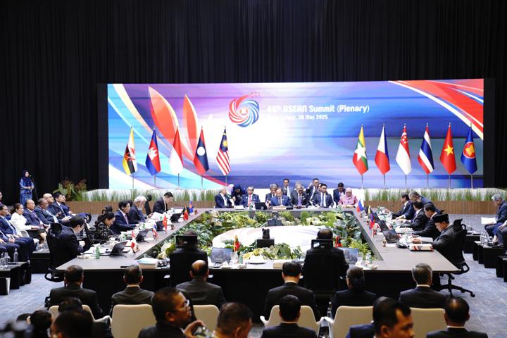 Presiden Prabowo Subianto menghadiri Sidang Pleno KTT ke-46 ASEAN di Kuala Lumpur, Malaysia, Senin (26/5/2025). (dok. Biro Pers Kepresidenan)