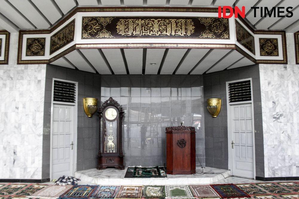 https://cdn.idntimes.com/content-images/post/20190522/masjid-baitul-amanah-tasikmalaya-7215-0873b1c7bc2fcf91474cf8f4e5315a90.jpg