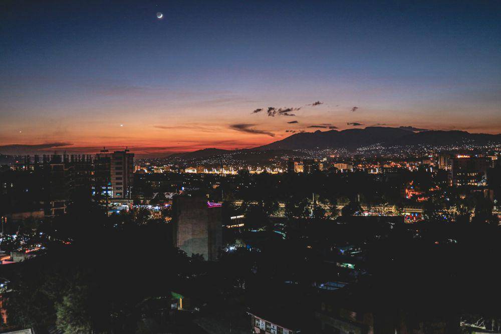 kota Addis Ababa Ethiopia (unsplash.com/Sintayehu Arega)