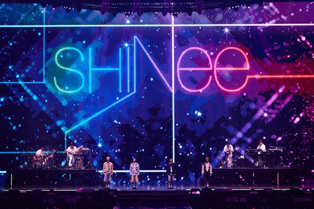 SHINee (instagram.com/shinee)