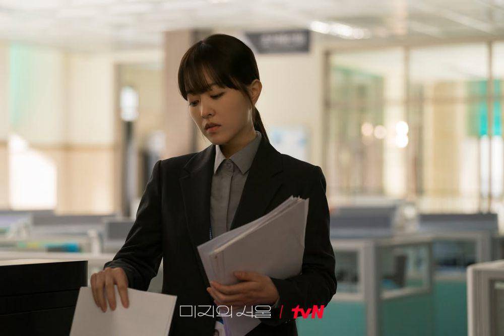 still cut drama Korea Our Unwritten Seoul (instagram.com/tvn_drama)