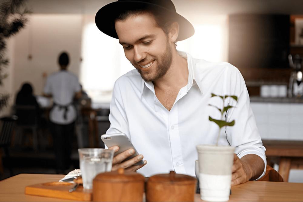 7 Tips Ampuh Menghindari Dry Text Saat Chat dengan INFJ, Anti Garing!