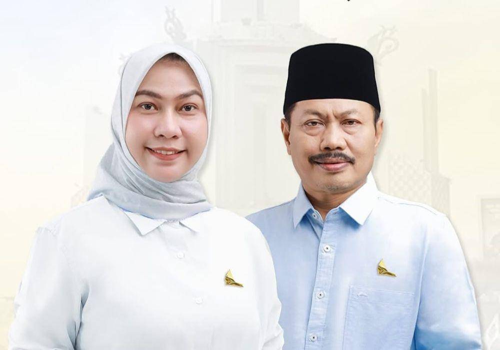Pasangan Erna Lisa Halaby dan Warnono. (istimewa)