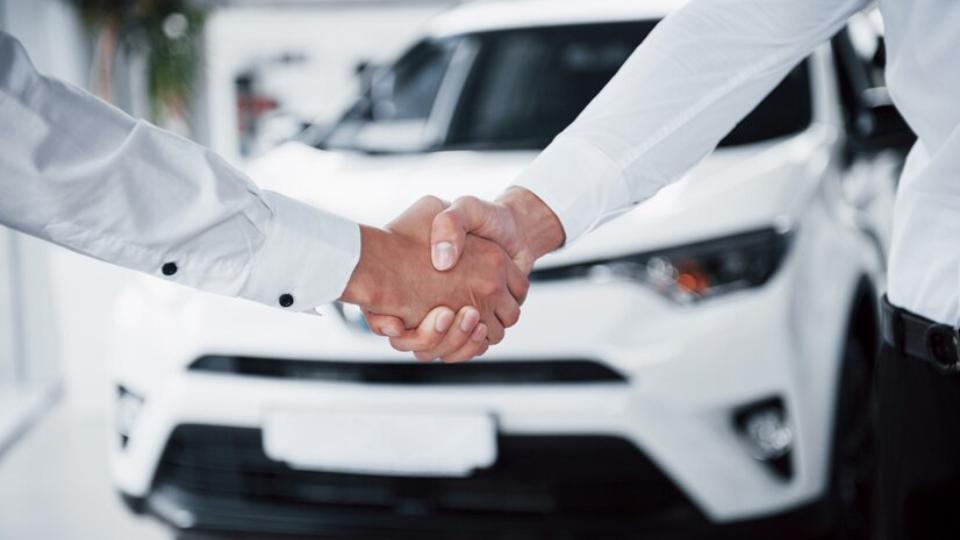 5 Tips Beli Mobil Pertama, Jangan Sampai Menyesal