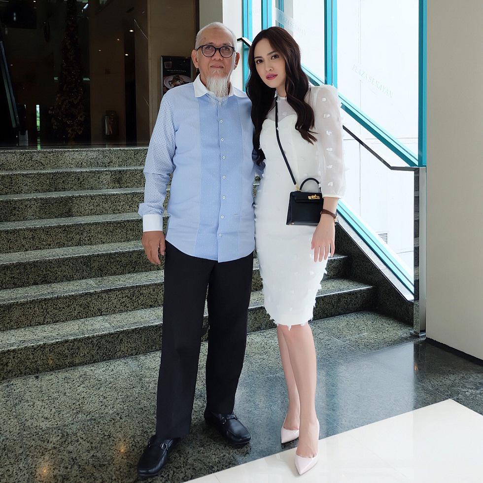 https://cdn.idntimes.com/content-images/post/20171219/1-03ddfafe5776d06203d94c195aa73567.jpg