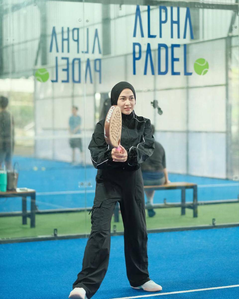 Nina Zatulini main padel