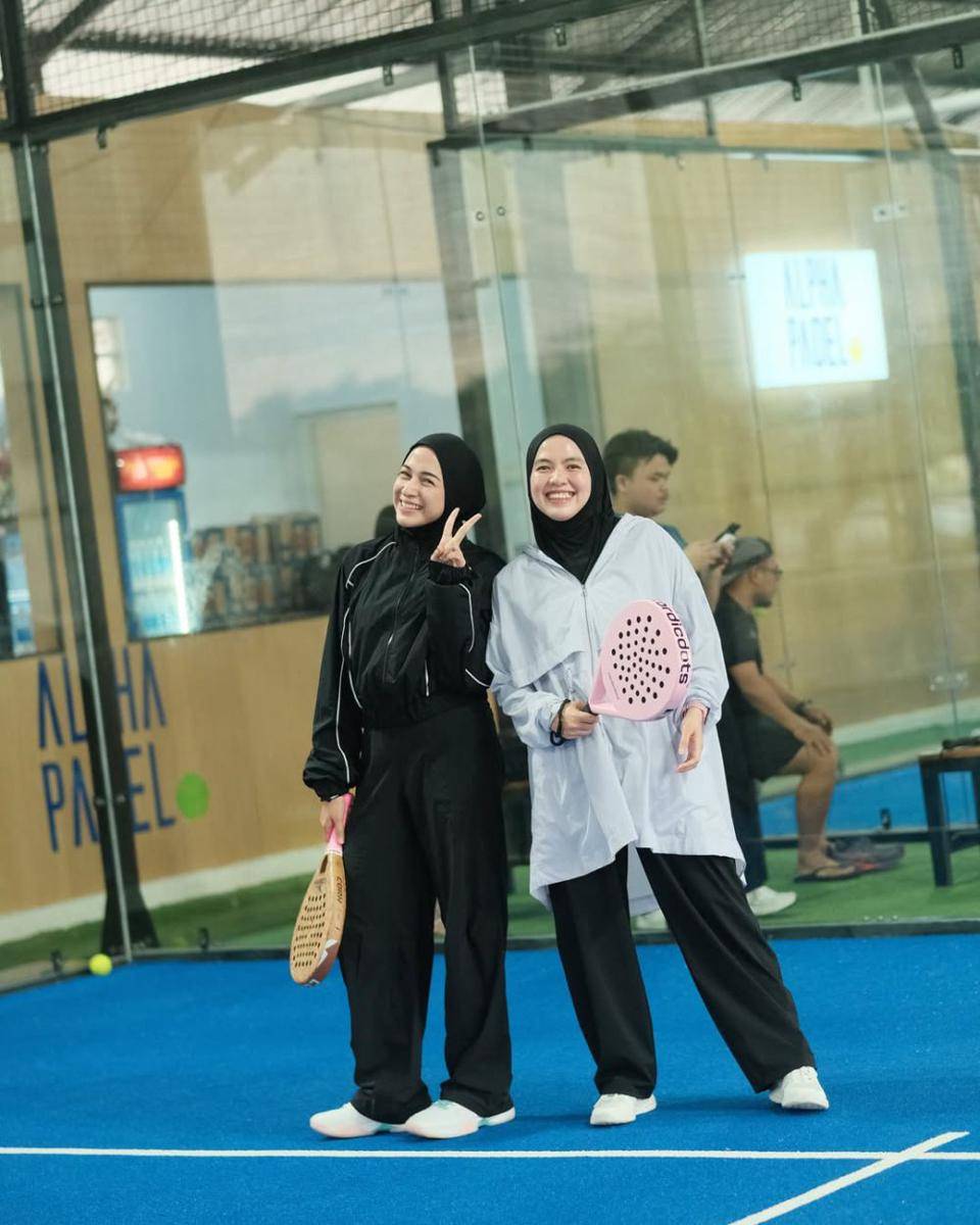 Nina Zatulini main padel
