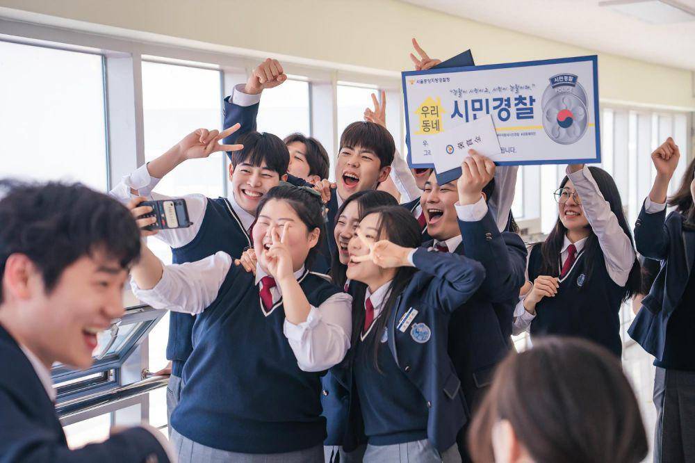 still cuts drama Running Mate (dok. TVING)