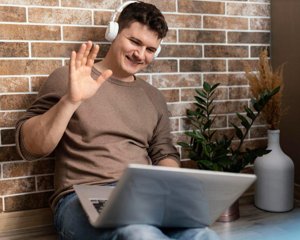 5 Tips LDR Seru Bareng Pasangan yang Lagi Kerja di Luar Negeri
