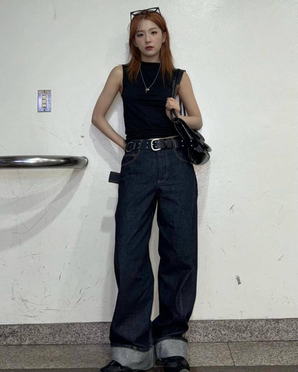 inspirasi grunge style ala Seulgi Red Velvet (instagram.com/hi_sseulgi)