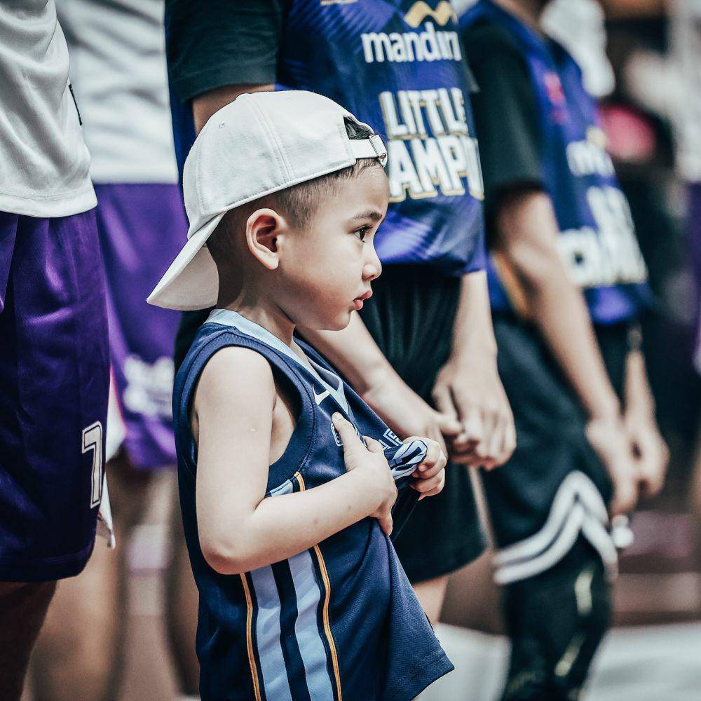 Rayyanza jadi pendamping pemain IBL (instagram.com/ibl)