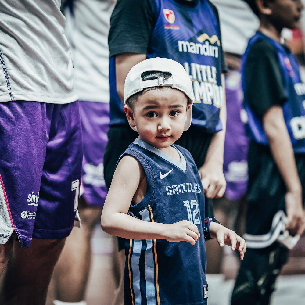 Rayyanza jadi pendamping pemain IBL (instagram.com/ibl)