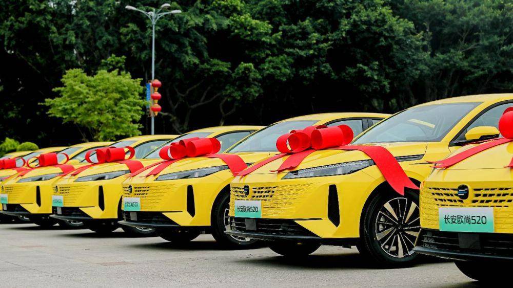 Peluncuran armada taksi listrik dengan baterai swap (Carnewschina)