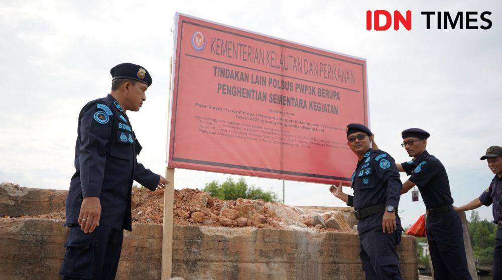 KKP hentikan kegiatan reklamasi ilegal di Kalbar. (IDN Times/istimewa).