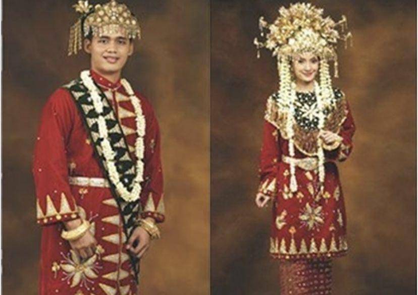 Baju adat Bangka Belitung (website wonderful.pangkalpinangkota.go.id)