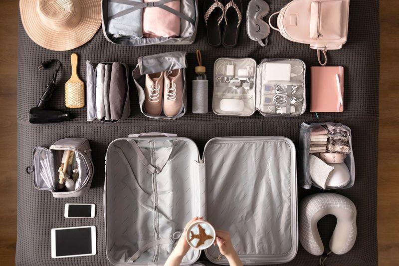 8 Cara Seru Bikin List Barang Bawaan Traveling Bareng Anak & Suami