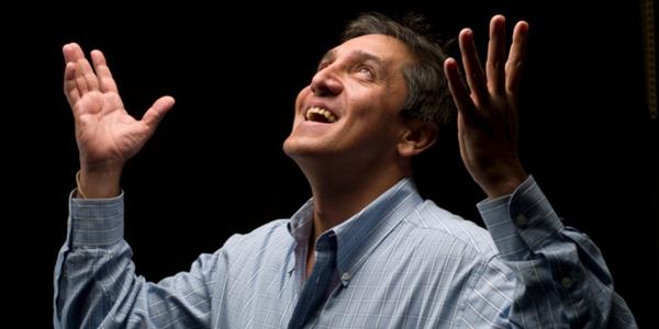 http://cdn.idntimes.com/content-images/post/old/cf19d-5996-praise_pray_tongues_man.630w.tn.jpg.png