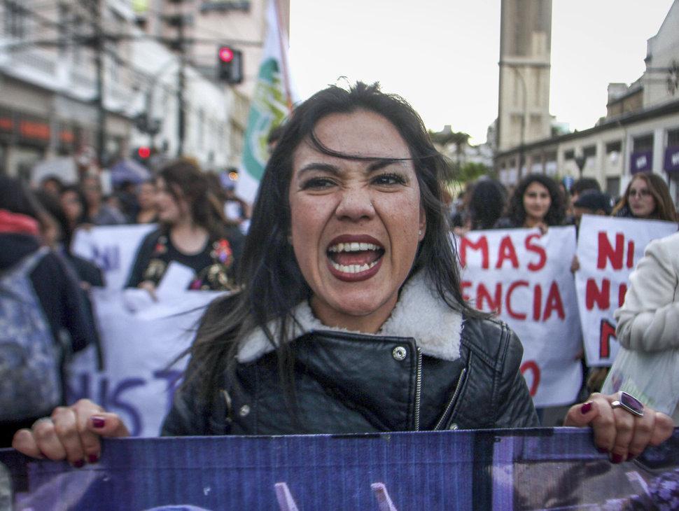 https://cdn.idntimes.com/content-images/post/20170309/chile2-9ea83393e53a1f32080bb59fd8afb563.jpeg