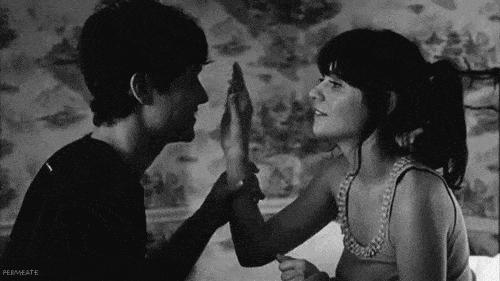 http://cdn.idntimes.com/content-images/post/20160428/couple-gif-happy-hug-favimcom-2683243-30437a2f2faa92e8593d4cf8024198ae.gif