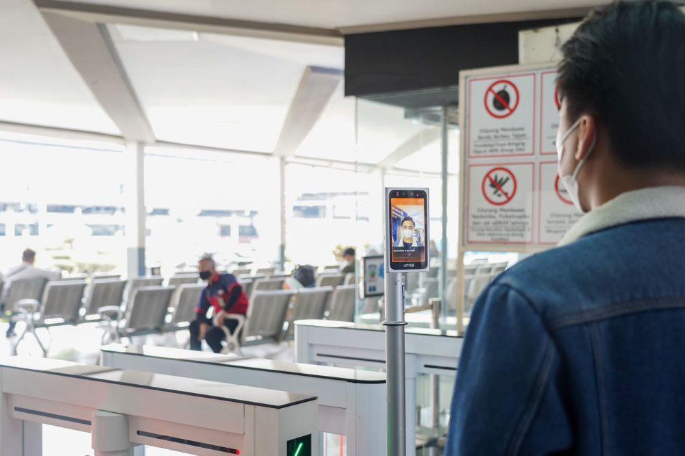 Layanan face recognition di stasiun kereta api (Dok. Humas PT KAI)