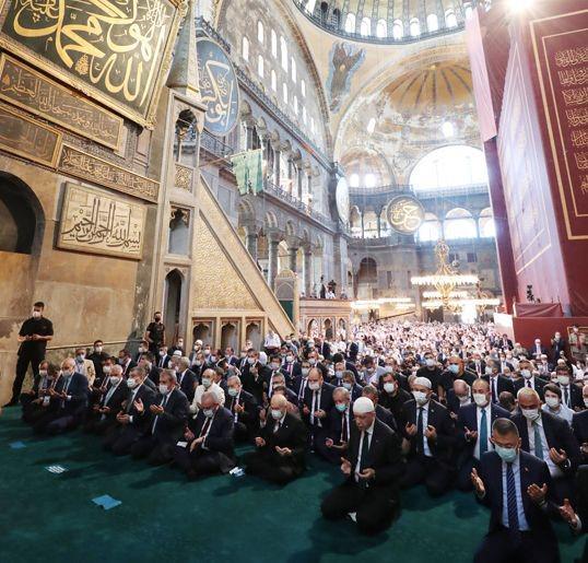 https://cdn.idntimes.com/content-images/post/20200725/erdogan-07-7c31fa5718ad9b1702e955f1f1e4caaf.jpg