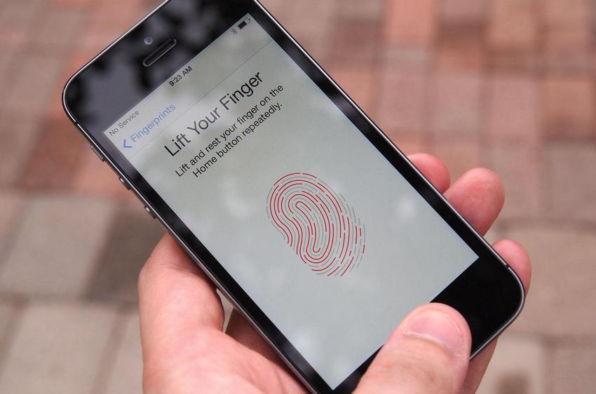 https://cdn.idntimes.com/content-images/post/20170217/finger-print-lock-54e7e637cfbce08deb447577a73d0058.jpg