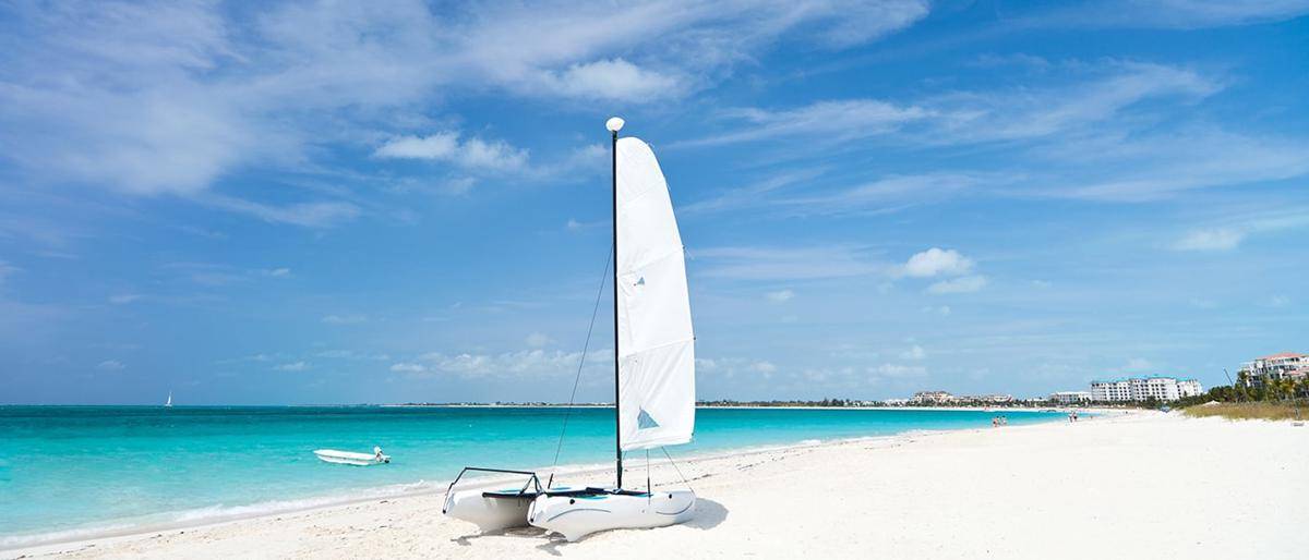 https://cdn.idntimes.com/content-images/post/20171214/grace-bay-slider-2-28102e4907e195ff0efe4d45593be06f.jpg