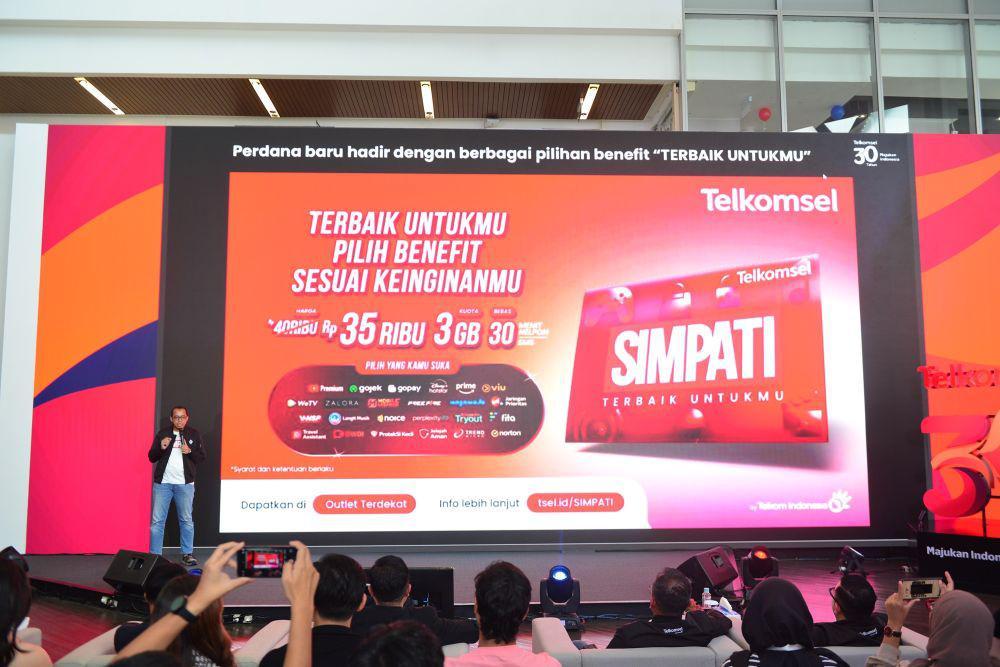 Kartu perdana SIMPATI baru seharga Rp35 ribu, sudah termasuk kuota dasar 3 GB untuk 30 hari. (Dok. Telkomsel)