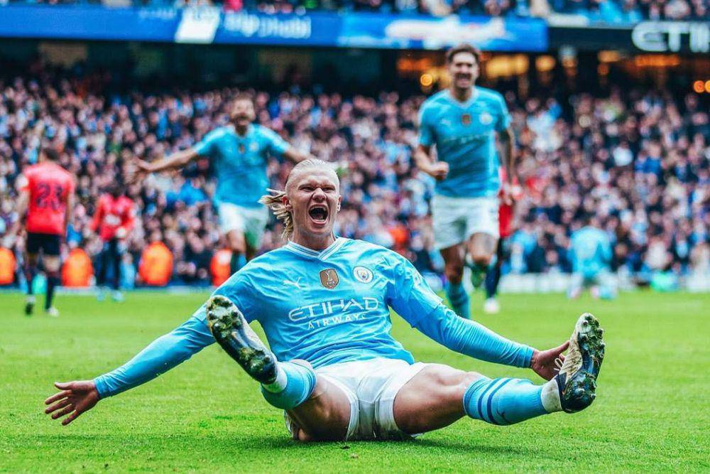 Halland merayakan goal ( instagram/sportenjoyment)