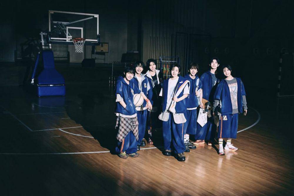 potret KickFlip di mini album Kick Out, Flip Now! (instagram.com/kickflip_jype)