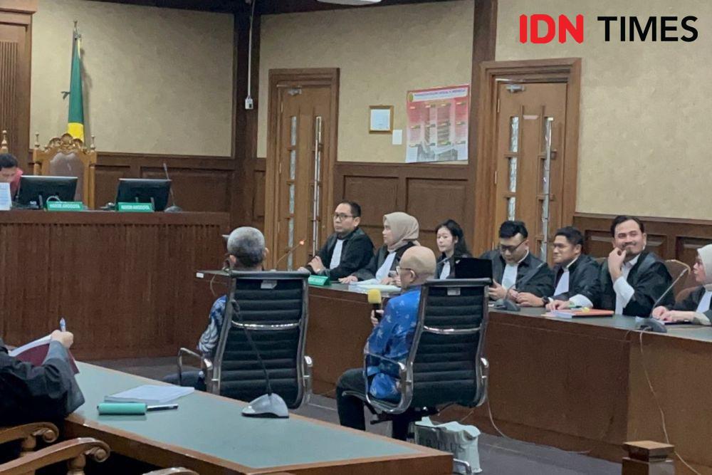 Sidang Eks Direktur Utama PT Taspen Antonius dan eks Direktur Utama PT Insight Investment Management (PT IIM), Ekiawan Heri Primaryanto pada Selasa (27/5/2025). (IDN Times/Aryodamar)