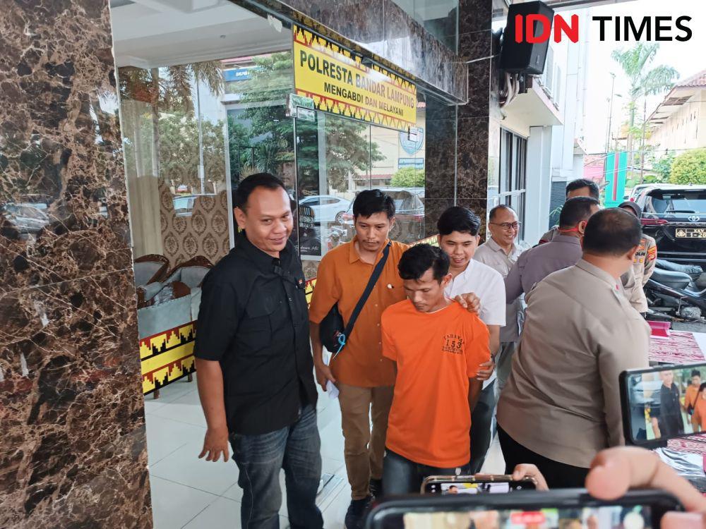 Konferensi pers penangkapan pelaku Hengki, suami bunuh istri di Bandar Lampung. (IDN Times/Tama Yudha Wiguna).