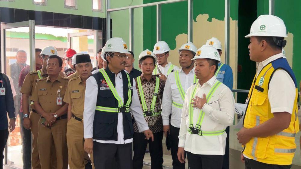 Ke Pekanbaru, Mensos Tinjau Gedung Sekolah Rakyat Tingkat SMP