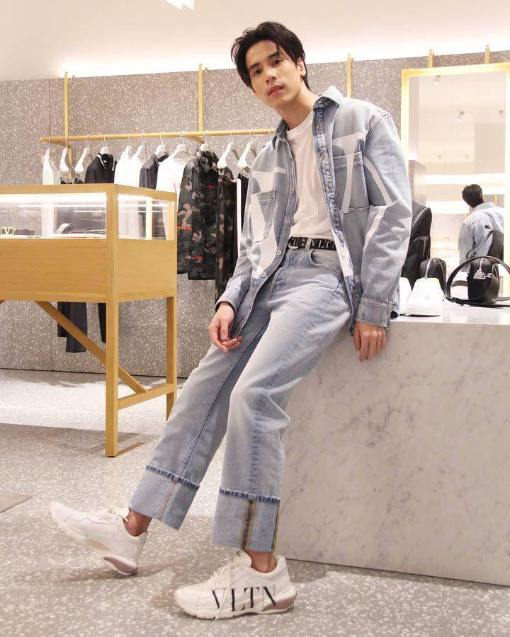 outfit denim on denim ala Jes Jespipat (instagram.com/jesjpp)