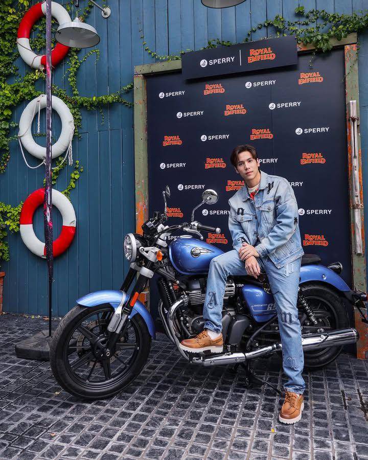outfit denim on denim ala Jes Jespipat (instagram.com/jesjpp)