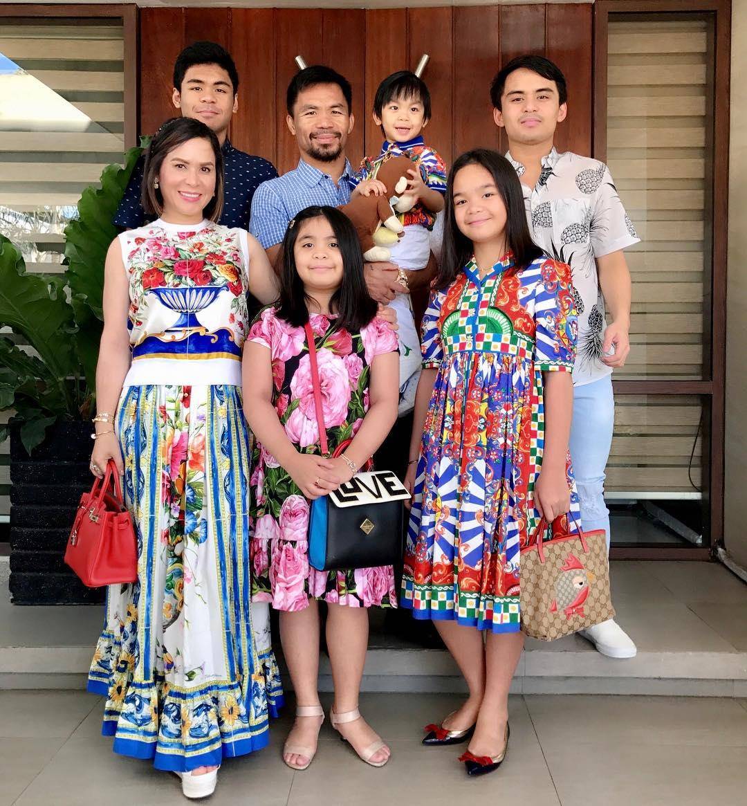 https://cdn.idntimes.com/content-images/post/20170630/jinkee-11-6f573dcc7f90776bdf9d8466eb306a4f.jpg